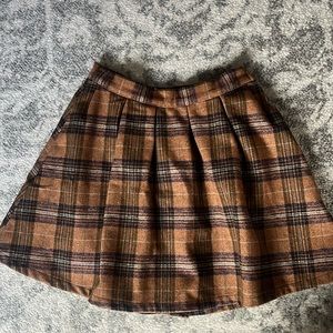 Plaid skirt!